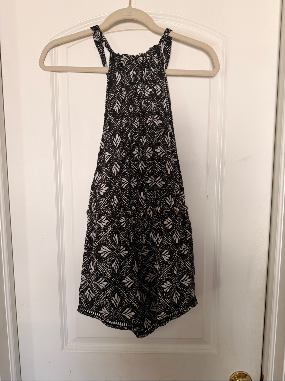Rip Curl Black & White Halter Romper - Stylish Sleeveless Summer